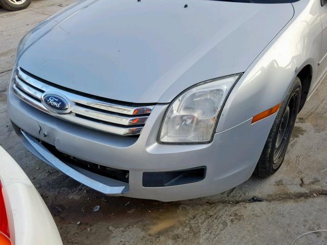 3FAFP06Z06R167534 - 2006 FORD FUSION S SILVER photo 9