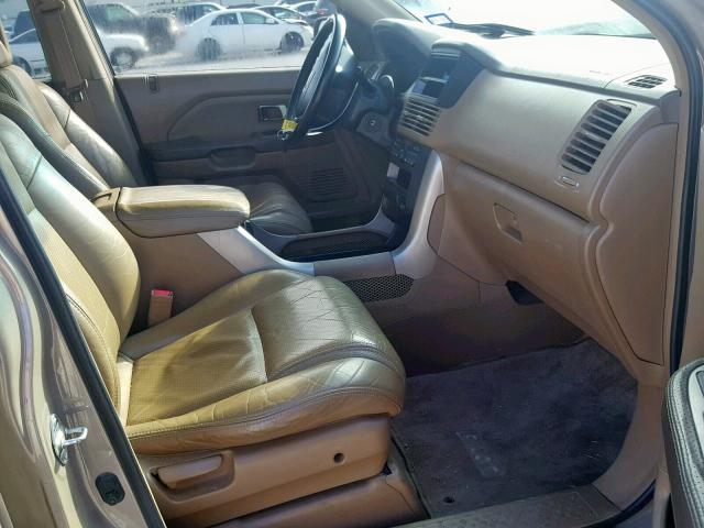 2HKYF18553H607526 - 2003 HONDA PILOT EXL GOLD photo 5