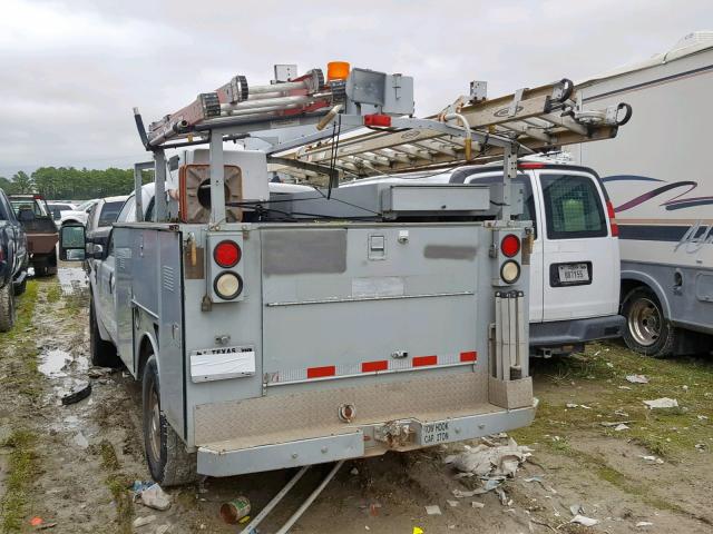 1FTWF30578EA27037 - 2008 FORD F350 SRW S WHITE photo 3