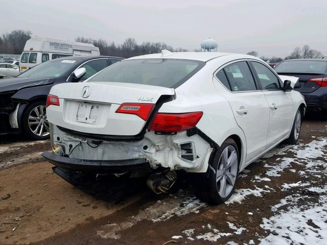 19VDE1F37FE000404 - 2015 ACURA ILX 20 WHITE photo 4