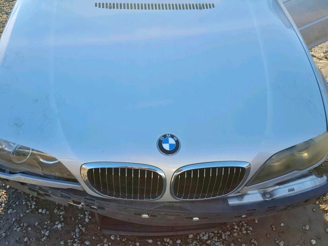 WBABD53404PD95240 - 2004 BMW 330 CI 灰色 照片 7