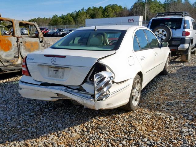 WDBUF56J96A873275 - 2006 MERCEDES-BENZ E 350 WHITE photo 4