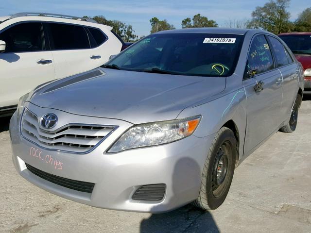 4T1BK3EK0BU613404 - 2011 TOYOTA CAMRY SE SILVER photo 2