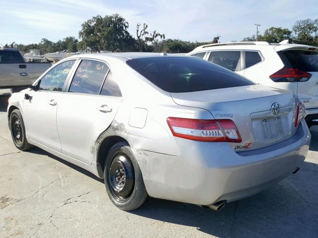 4T1BK3EK0BU613404 - 2011 TOYOTA CAMRY SE SILVER photo 3