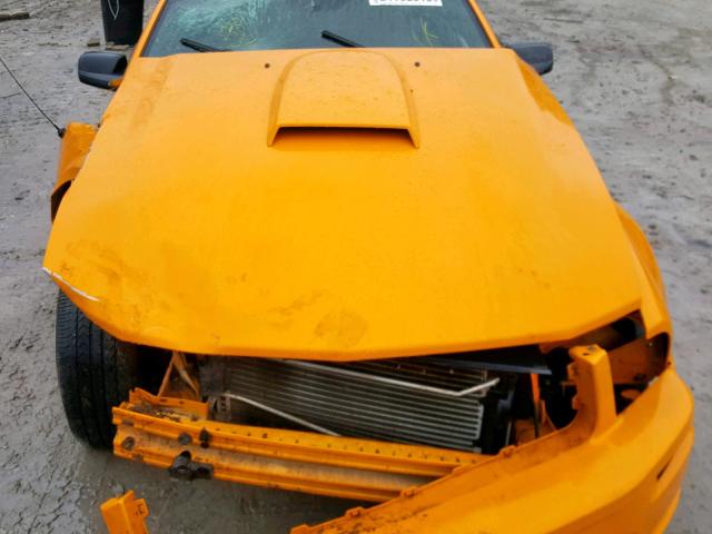 1ZVHT82H485110220 - 2008 FORD MUSTANG GT YELLOW photo 7