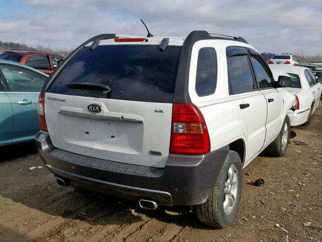 KNDJF723077350748 - 2007 KIA SPORTAGE E WHITE photo 4