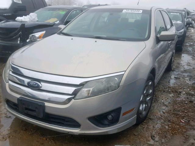 3FAHP0HA5AR156876 - 2010 FORD FUSION SE TAN photo 2