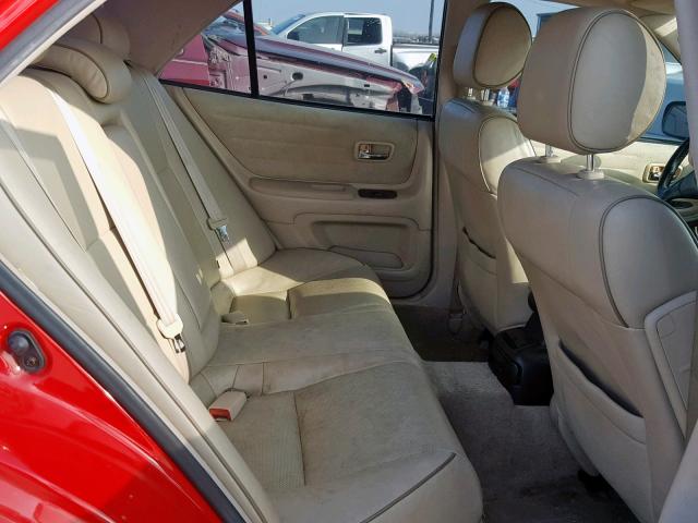 JTHBD192930078982 - 2003 LEXUS IS 300 RED photo 6