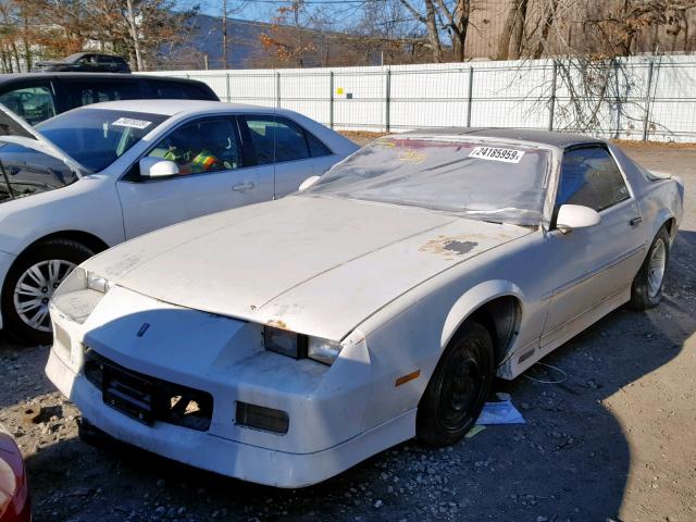 1G1FP21E5KL108572 - 1989 CHEVROLET CAMARO WHITE photo 2