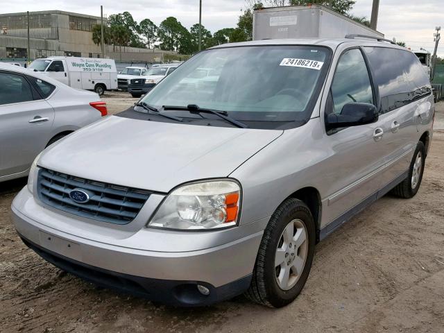 2FMZA57685BA52361 - 2005 FORD FREESTAR S SILVER photo 2