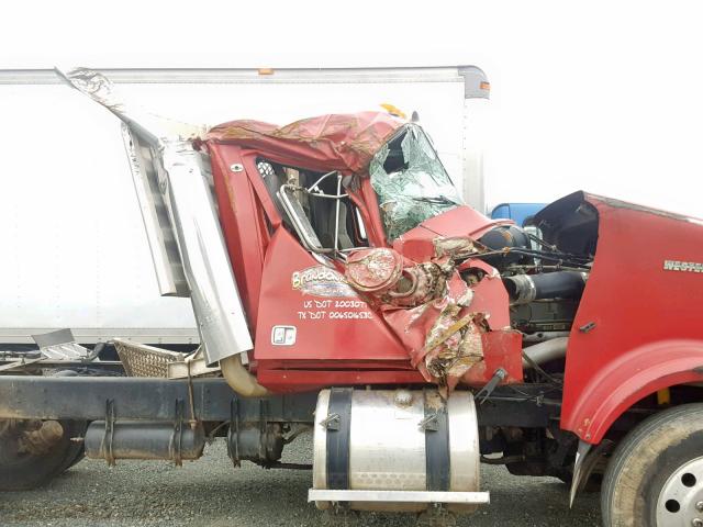 5KJJAECG54PN28981 - 2004 WESTERN STAR/AUTO CAR CONVENTION RED photo 9