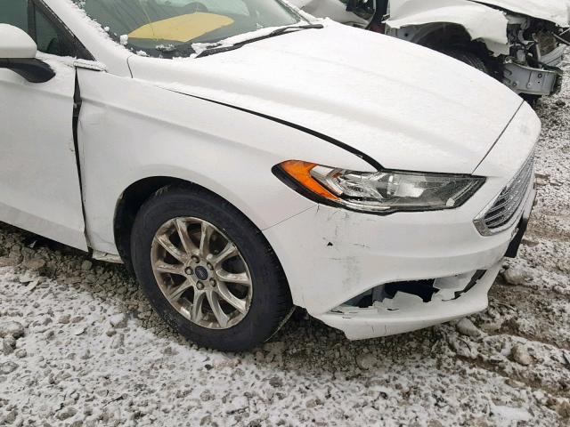 3FA6P0G75HR143472 - 2017 FORD FUSION S WHITE photo 9