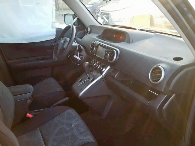 JTLZE4FE8FJ076026 - 2015 TOYOTA SCION XB BLUE photo 5