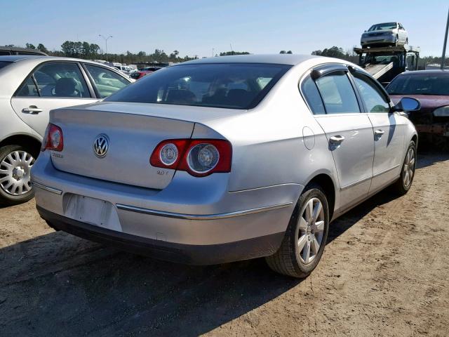 WVWJK73C18P066993 - 2008 VOLKSWAGEN PASSAT TUR SILVER photo 4