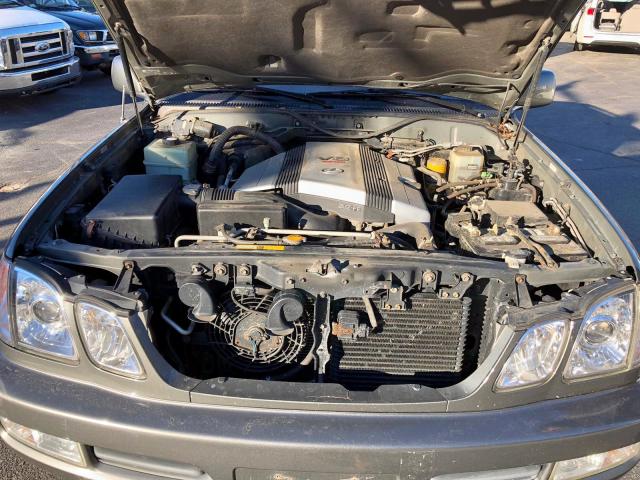 JTJHT00W423517122 - 2002 LEXUS LX 470 GRAY photo 10