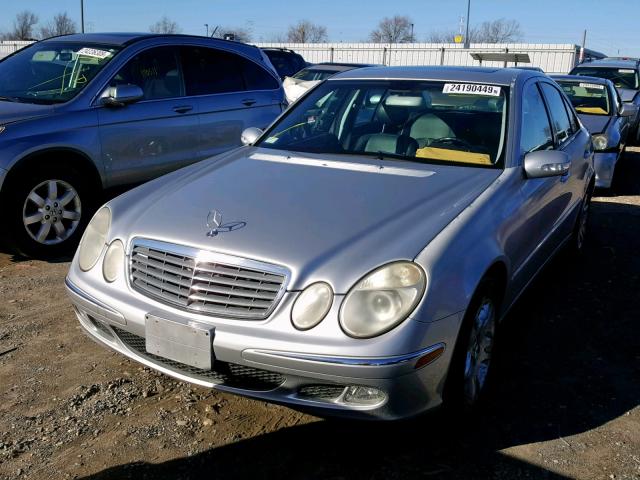 WDBUF65J23A091029 - 2003 MERCEDES-BENZ E 320 SILVER photo 2