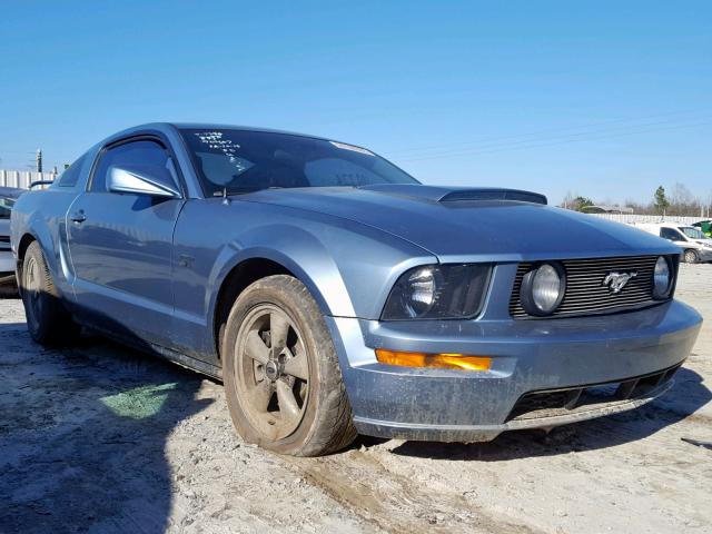 1ZVFT82H565157390 - 2006 FORD MUSTANG GT BLUE photo 1