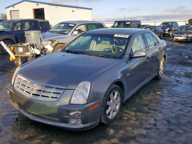 1G6DW677550201540 - 2005 CADILLAC STS SILVER photo 2