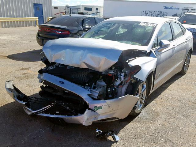 3FA6P0SU6GR235945 - 2016 FORD FUSION TIT SILVER photo 2