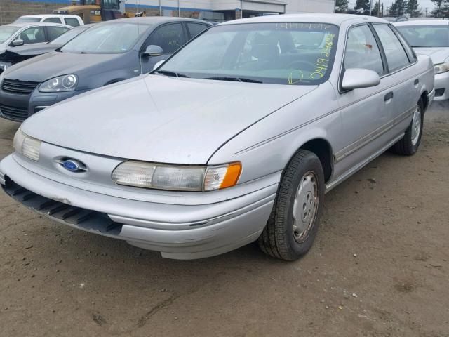 1FALP52U0PG106817 - 1993 FORD TAURUS GL SILVER photo 2