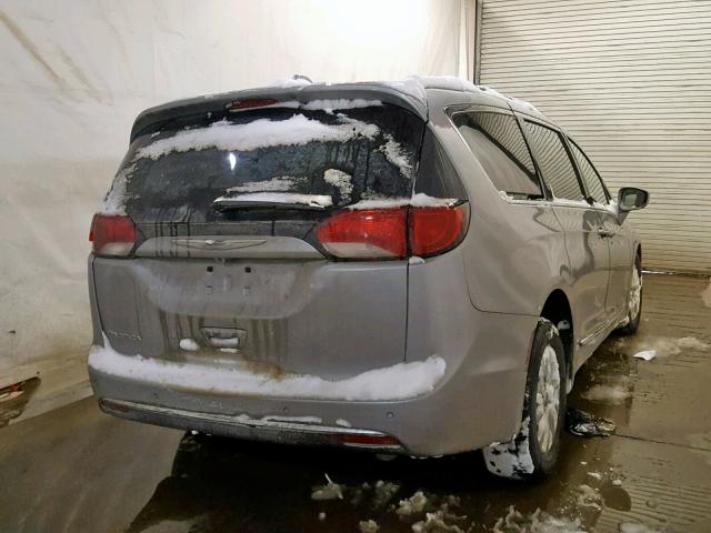 2C4RC1BG6HR598742 - 2017 CHRYSLER PACIFICA T SILVER photo 4