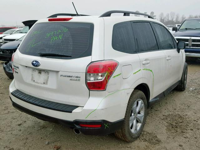JF2SJABCXFH492941 - 2015 SUBARU FORESTER 2 WHITE photo 4
