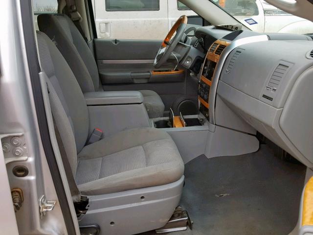 1A8HX58P29F701347 - 2009 CHRYSLER ASPEN LIMI 银色 照片 5