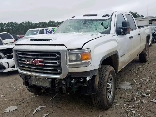 1GT42TCY3KF132426 - 2019 GMC SIERRA K35 WHITE photo 2