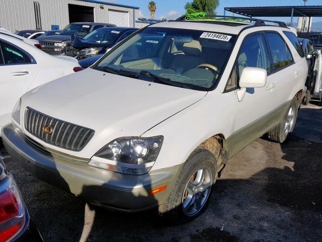 JT6HF10UXY0124211 - 2000 LEXUS RX 300 WHITE photo 2