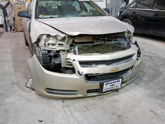 1G1ZG57B79F207401 - 2009 CHEVROLET MALIBU LS ოქროსფერი ფოტო 9