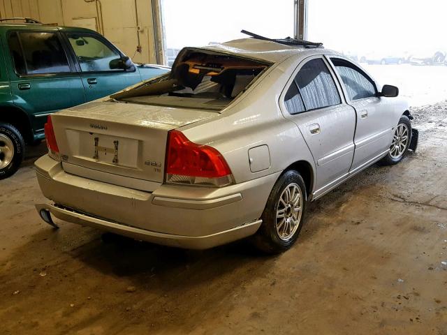 YV1RS612452462751 - 2005 VOLVO S60 SILVER photo 4