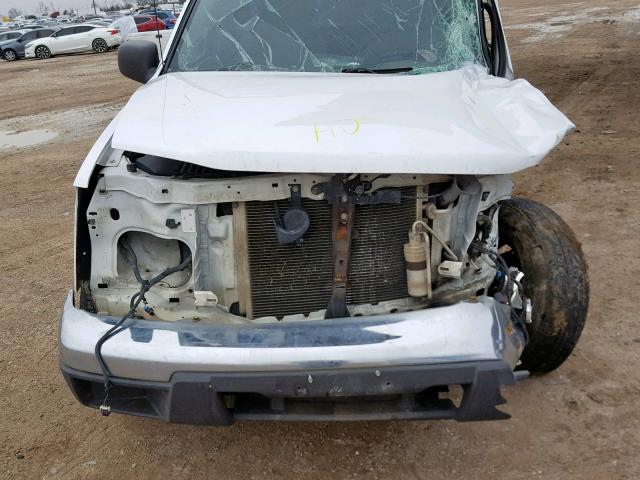 1GCCS146658187622 - 2005 CHEVROLET COLORADO WHITE photo 7