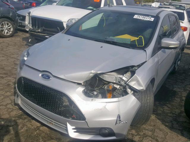 1FADP3L91DL382168 - 2013 FORD FOCUS ST SILVER photo 2