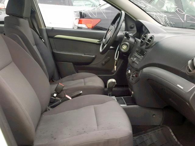 KL1TD5DE6AB048992 - 2010 CHEVROLET AVEO LS WHITE photo 5