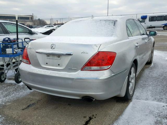 JH4KB16585C016091 - 2005 ACURA RL SILVER photo 4