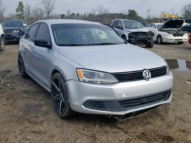 3VW2K7AJ7EM311123 - 2014 VOLKSWAGEN JETTA BASE SILVER photo 1