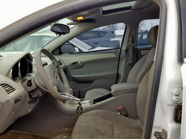 1G1ZC5EU1BF368963 - 2011 CHEVROLET MALIBU 1LT WHITE photo 5