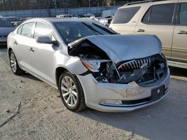 1G4GB5G3XGF168303 - 2016 BUICK LACROSSE SILVER photo 1