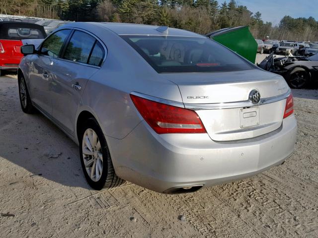 1G4GB5G3XGF168303 - 2016 BUICK LACROSSE SILVER photo 3