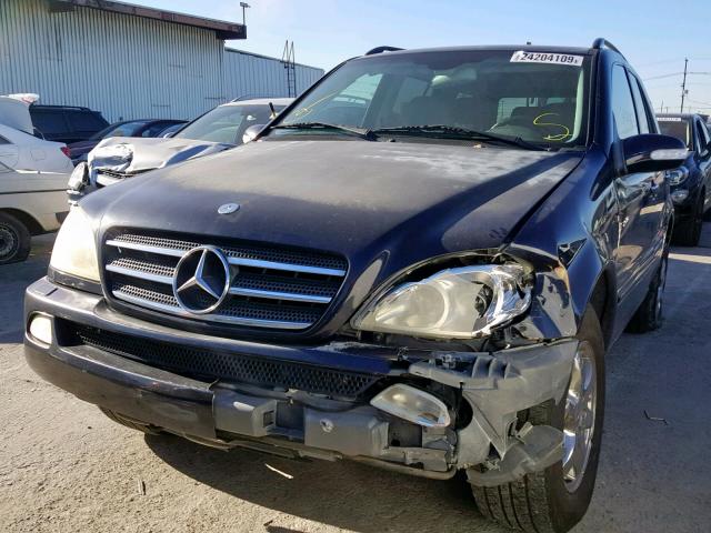 4JGAB75E32A323642 - 2002 MERCEDES-BENZ ML 500 BLUE photo 2