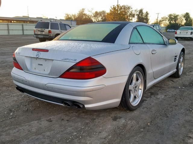 WDBSK74F73F039422 - 2003 MERCEDES-BENZ SL 55 AMG SILVER photo 4