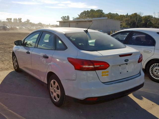 1FADP3E27HL331392 - 2017 FORD FOCUS S WHITE photo 3