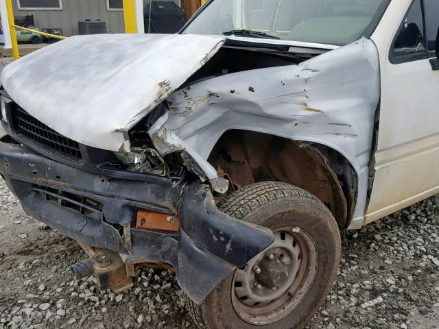 4S1CL11L5L4205709 - 1990 ISUZU CONVENTION WHITE photo 9