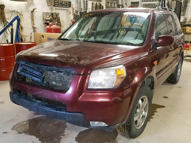 5FNYF18328B034816 - 2008 HONDA PILOT SE MAROON photo 2