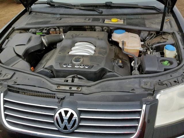 WVWTU63B45P021482 - 2005 VOLKSWAGEN PASSAT GLX 黑色 照片 7