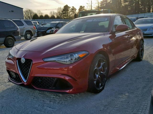 ZARFAEAV0H7535367 - 2017 ALFA ROMEO GIULIA QUA RED photo 2