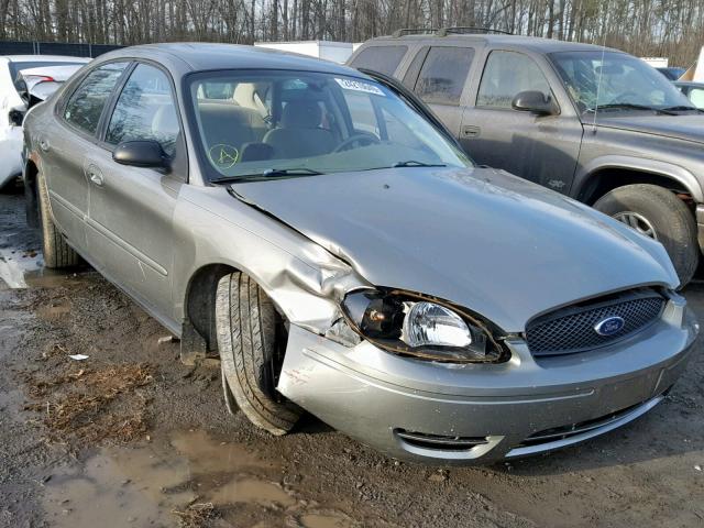 1FAFP53284A205281 - 2004 FORD TAURUS SE GREEN photo 1