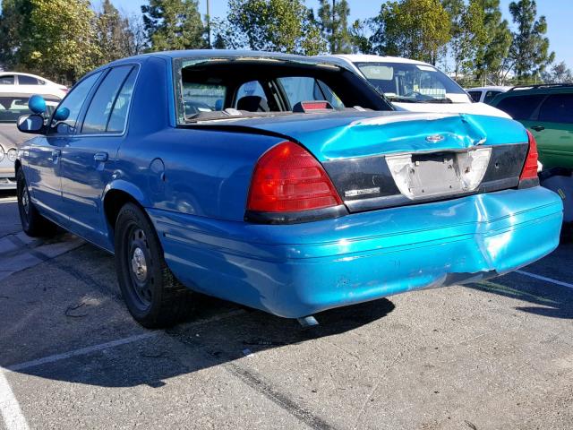 2FAFP71W95X166131 - 2005 FORD CROWN VICT BLUE photo 3