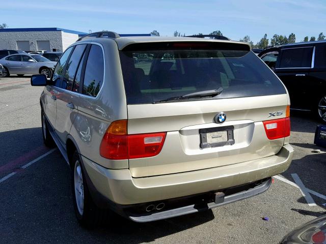 WBAFB3345YLH00756 - 2000 BMW X5 4.4I GOLD photo 3