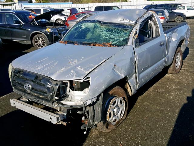 5TENX22N28Z568719 - 2008 TOYOTA TACOMA SILVER photo 2